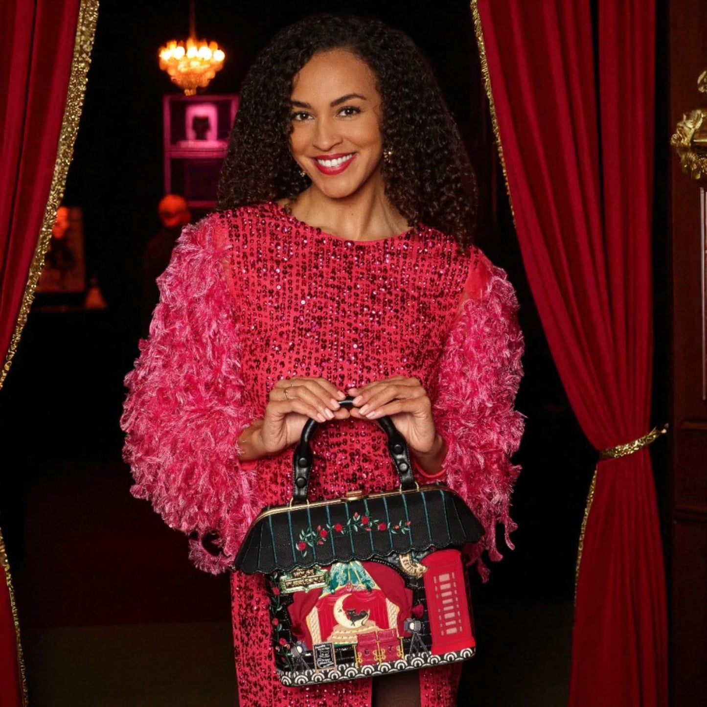 Bolso de Mano Vendula's Purrlesque Club, modelo de mano, de venta en Maldita Rita