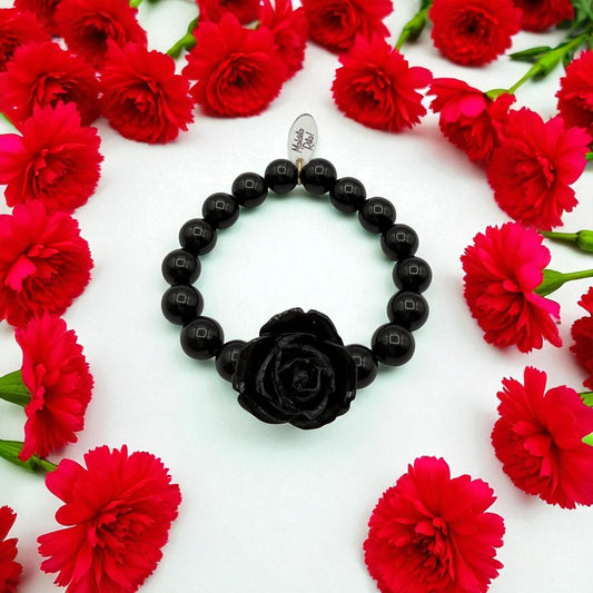 Pulsera elastica Lola, de Maldita Rita, claveles.