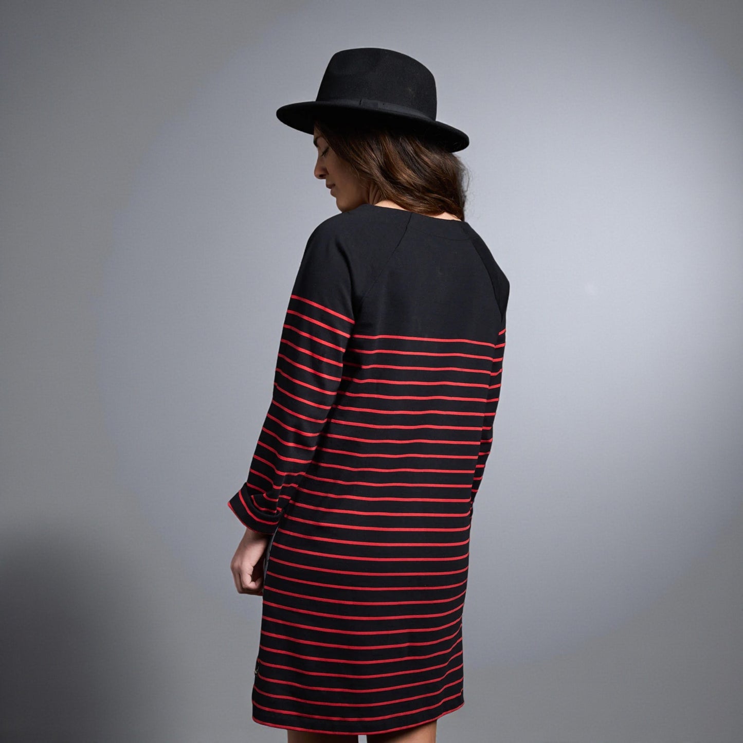 Vestido Hipster de Anabel Lee ropa, en Maldita Rita, modelo de espalda