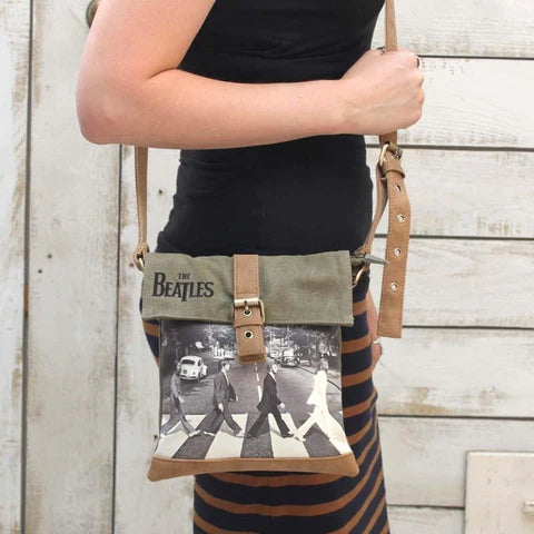 Bolso Abbey Road verde caqui pequeño de los Beatles, venta en Maldita Rita Almería, España