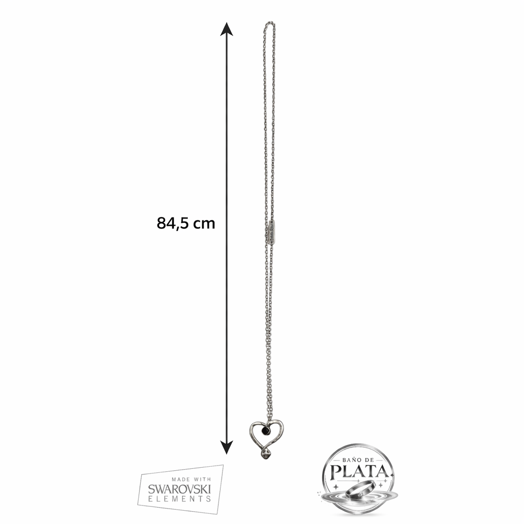 Colgante corazón plata con cristal de Swarovski nero y cadena, de Maldita Rita. Medida. 