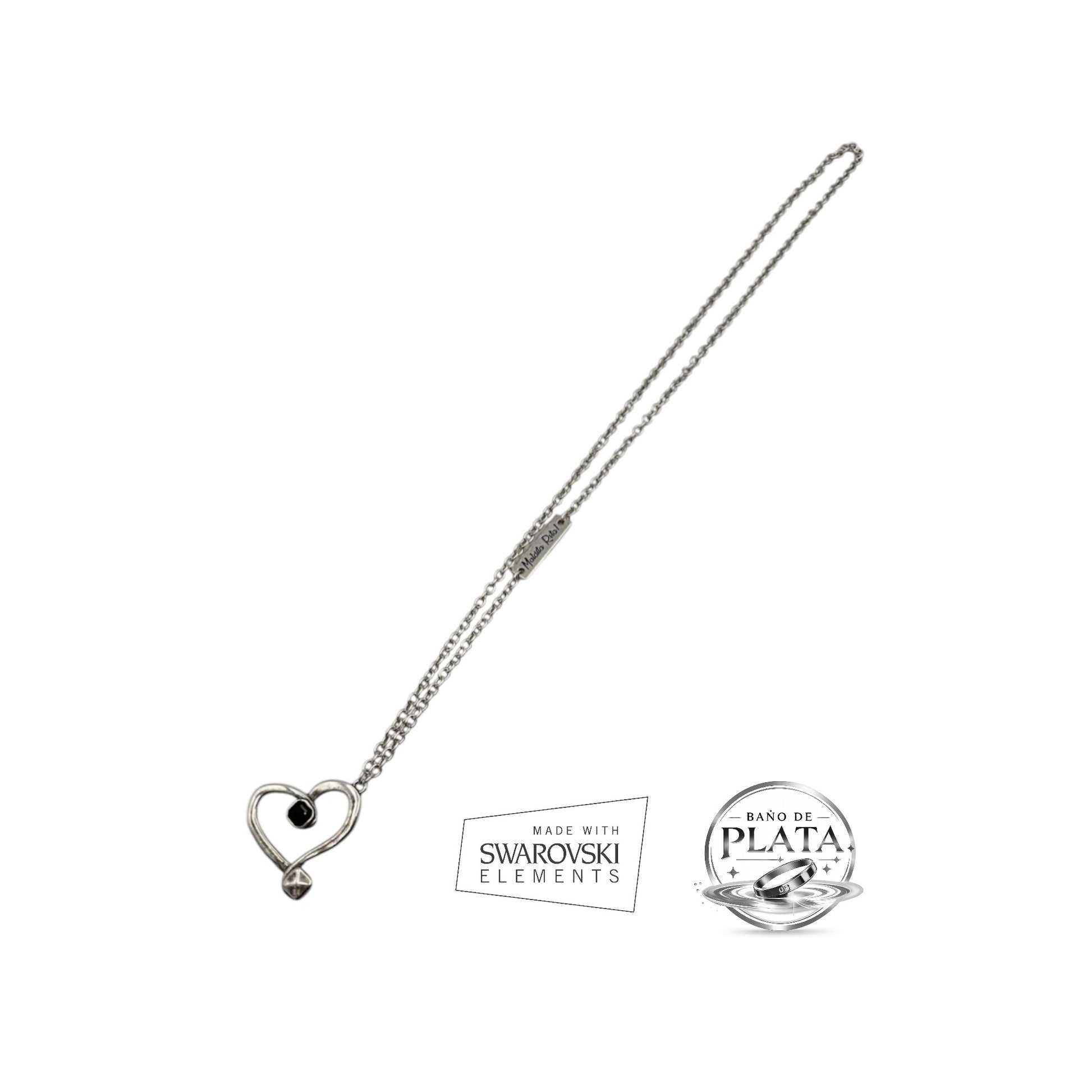 Colgante corazón plata con cristal de Swarovski nero y cadena, de Maldita Rita. Vista al completo