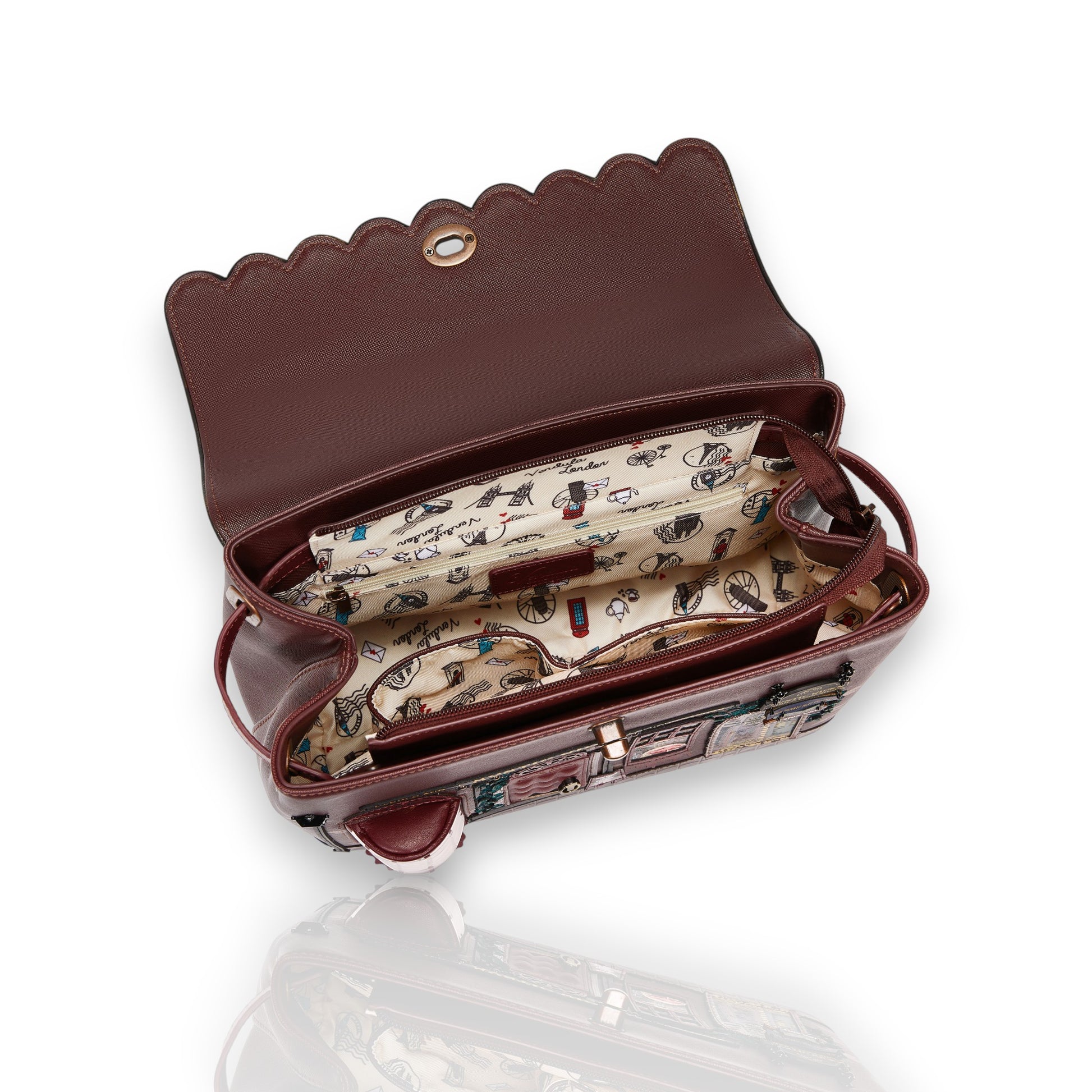 MYSTIC WICKS CANDLE AND WANDMAKERS GRACE BAG, de Vendula London, venta en Maldita Rita. Abierto