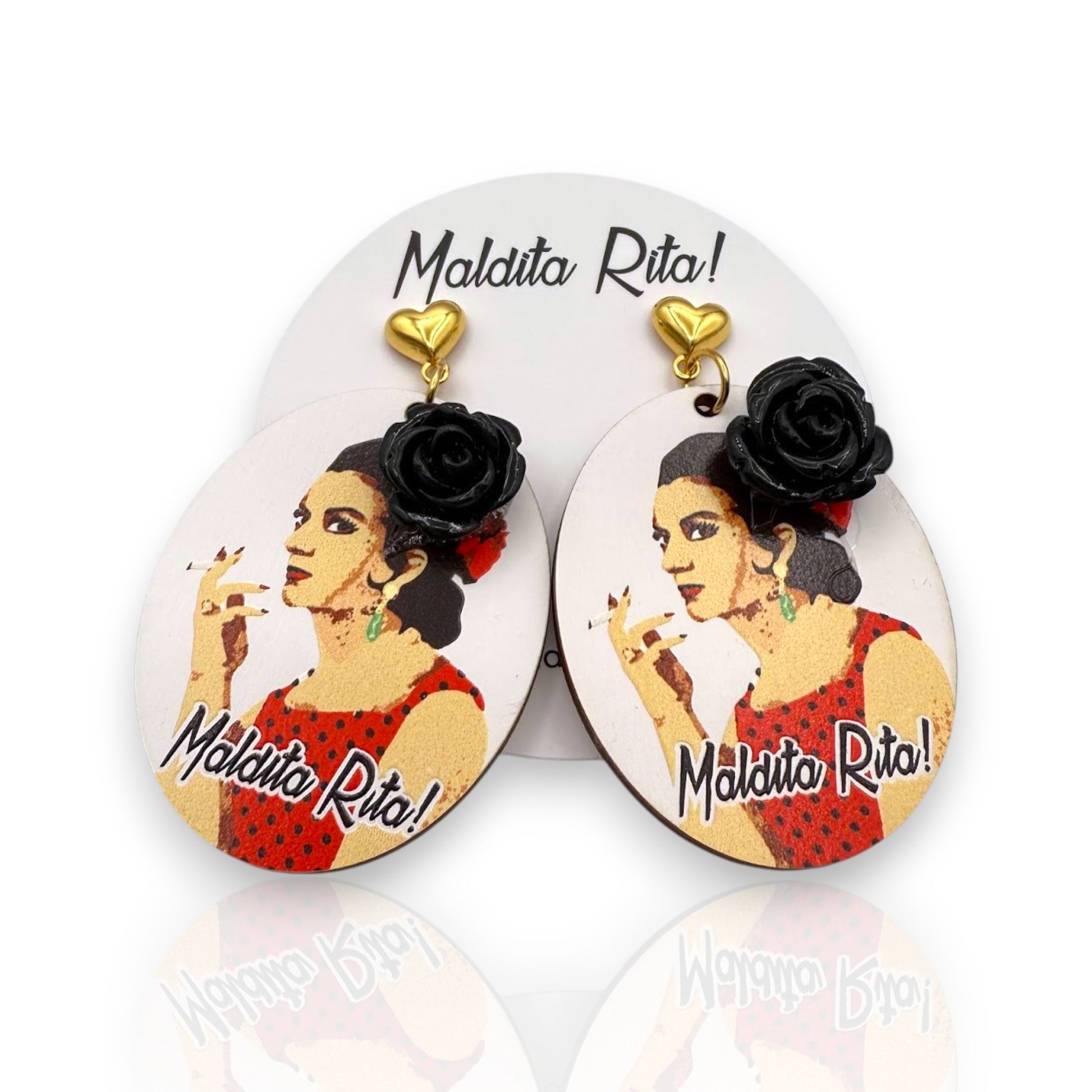 Pendiente_Lola_dorado de Maldita Rita, detalle