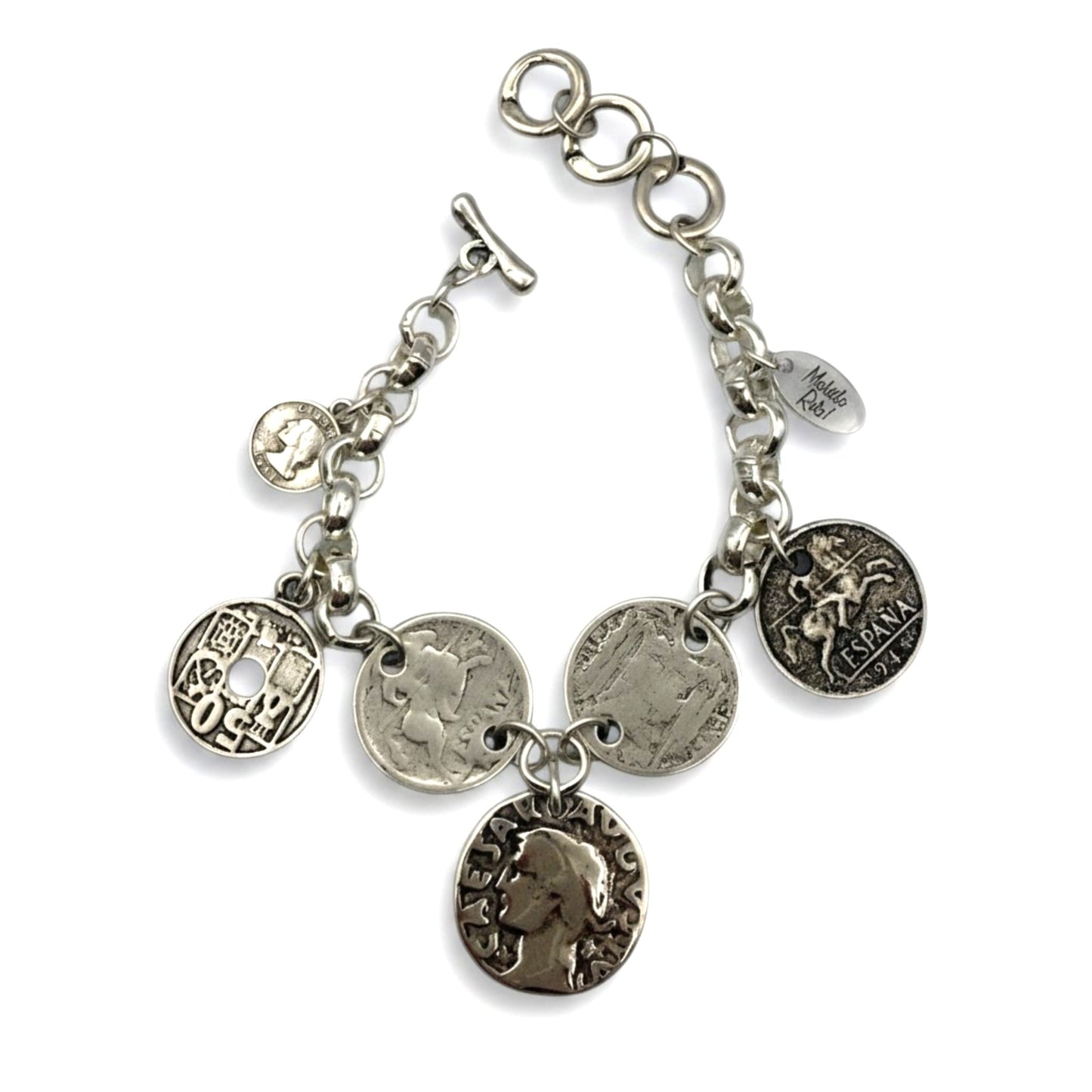 Pulsera de monedas plata estilo boho chic de la marca almeriense Maldita Rita. Vista desde arriba.