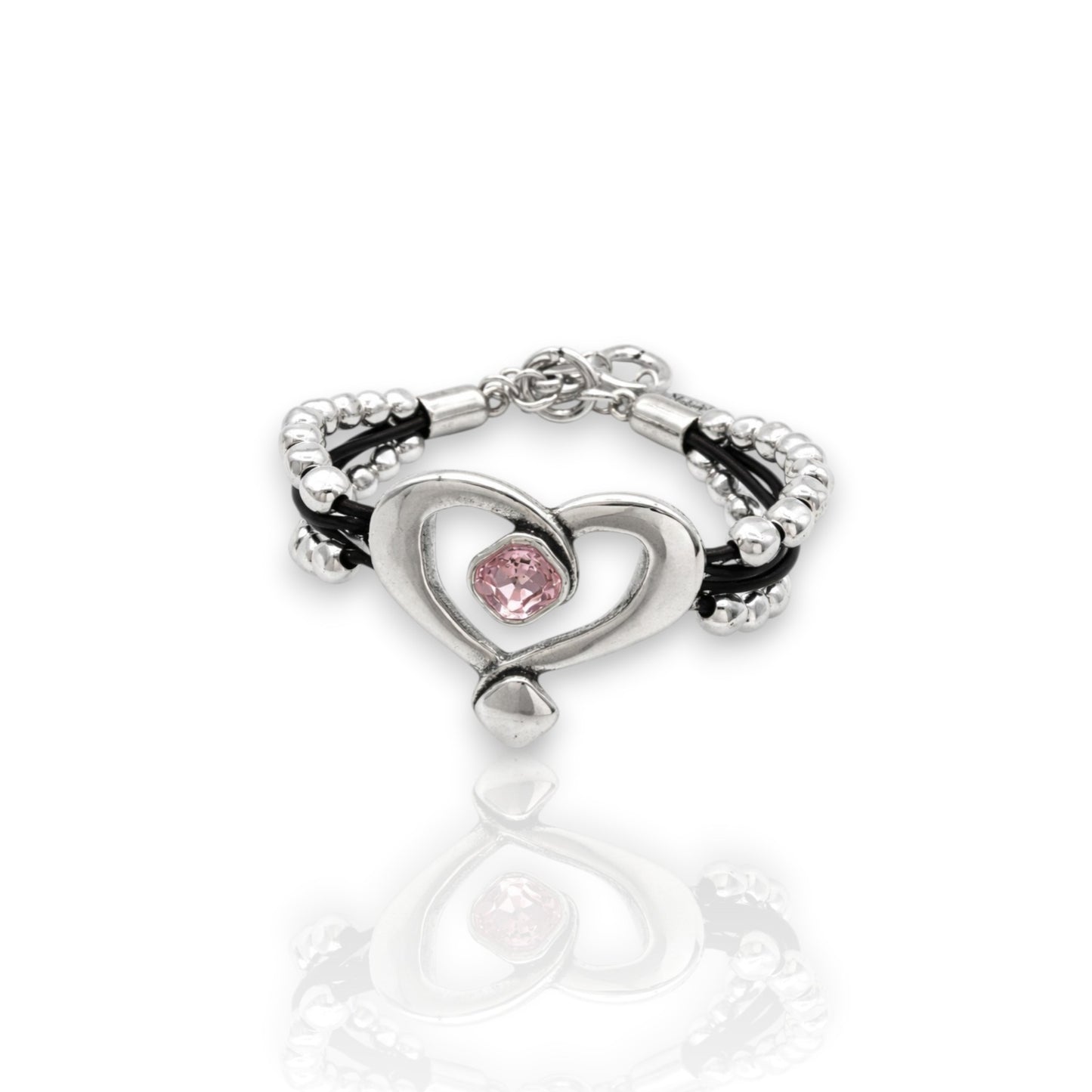 Pulsera de cuero y bolasde plata con corazón hueco y cristal de Swarovki rosa, de la marca Maldita Rita.