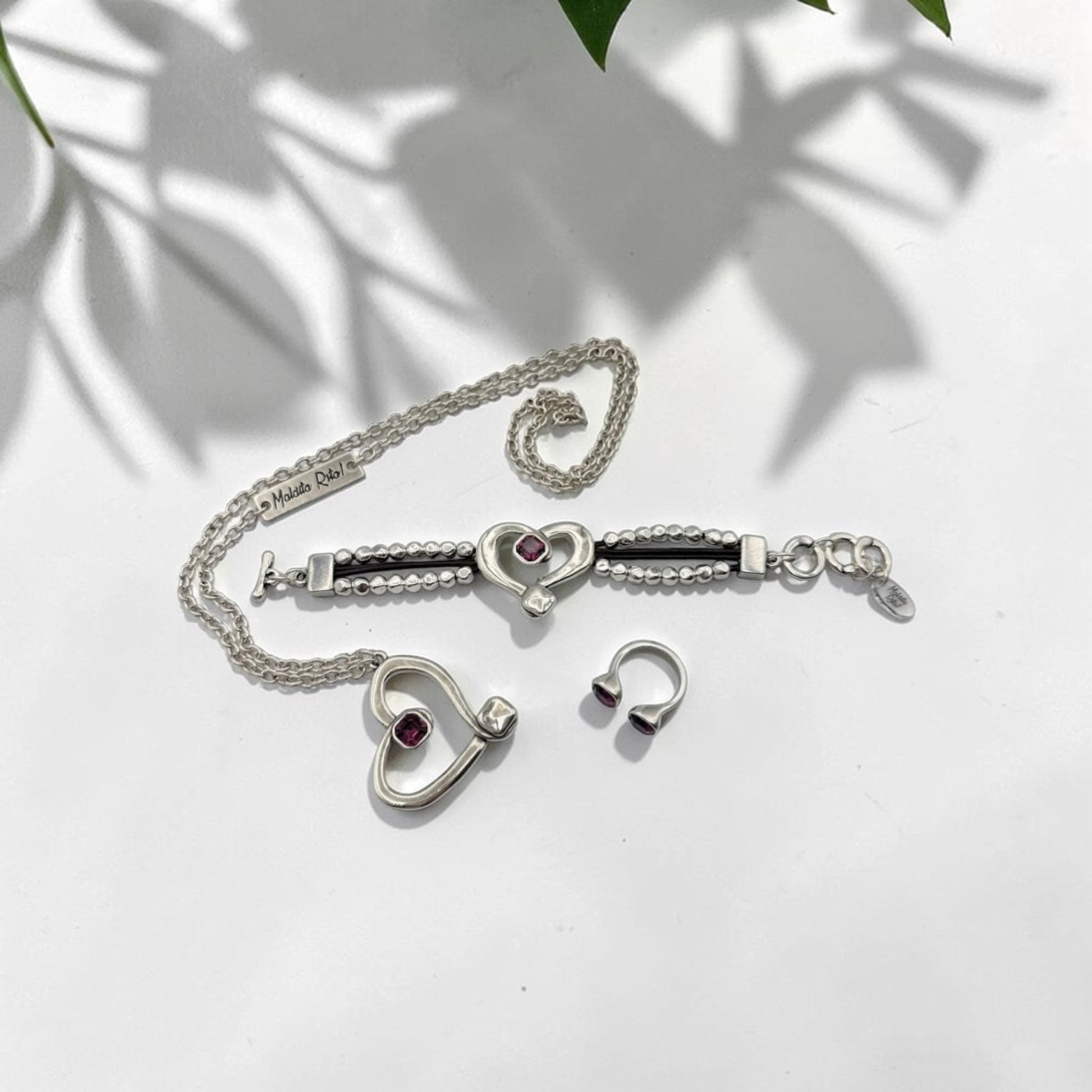 Cnjunto de pulsera, collar y anillo Tesoso de Maldita Rita, con cristales de Swarovski