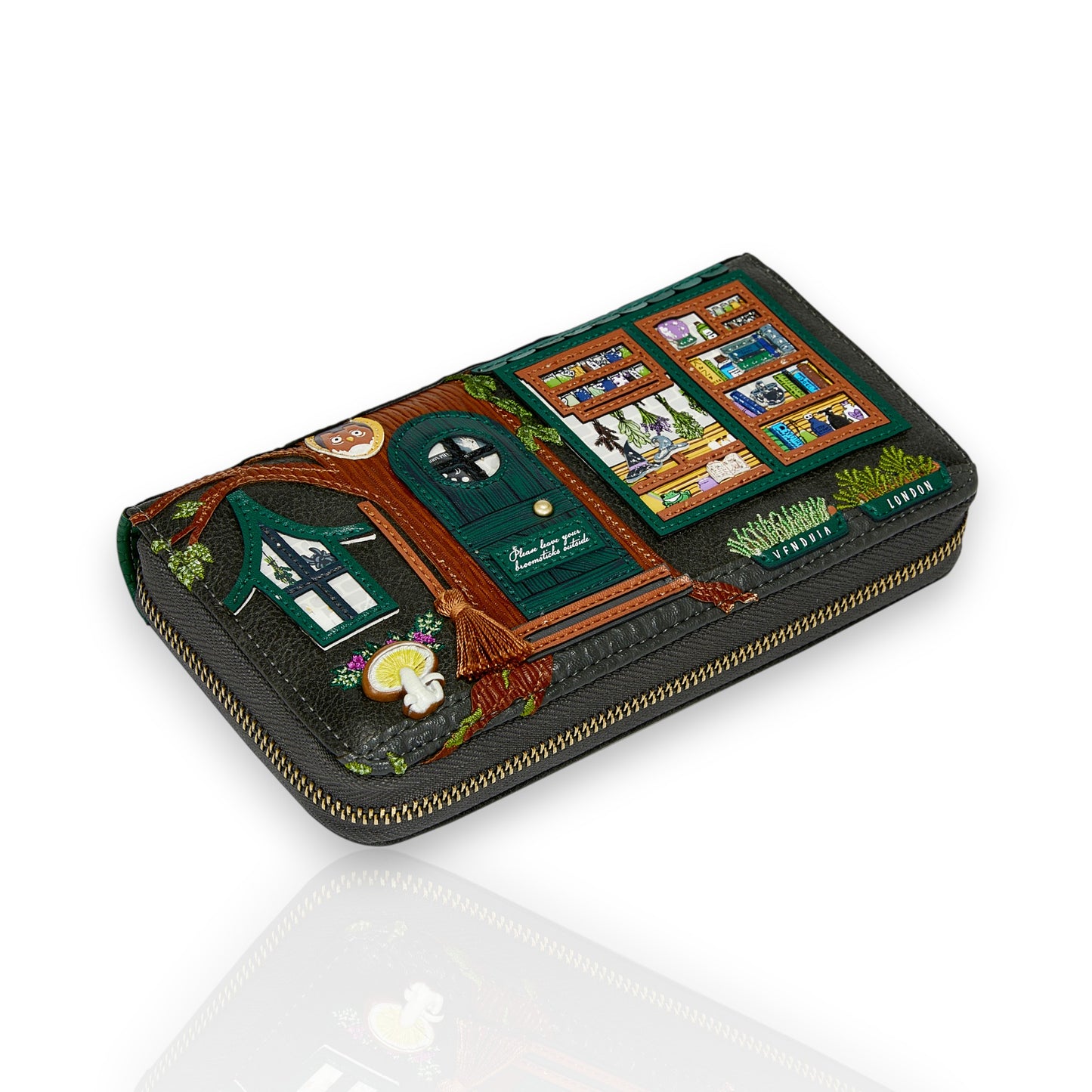 Monedero grande con cremallera alrededor The Whitches Pantry de Vendula London en Maldita Rita, lateral