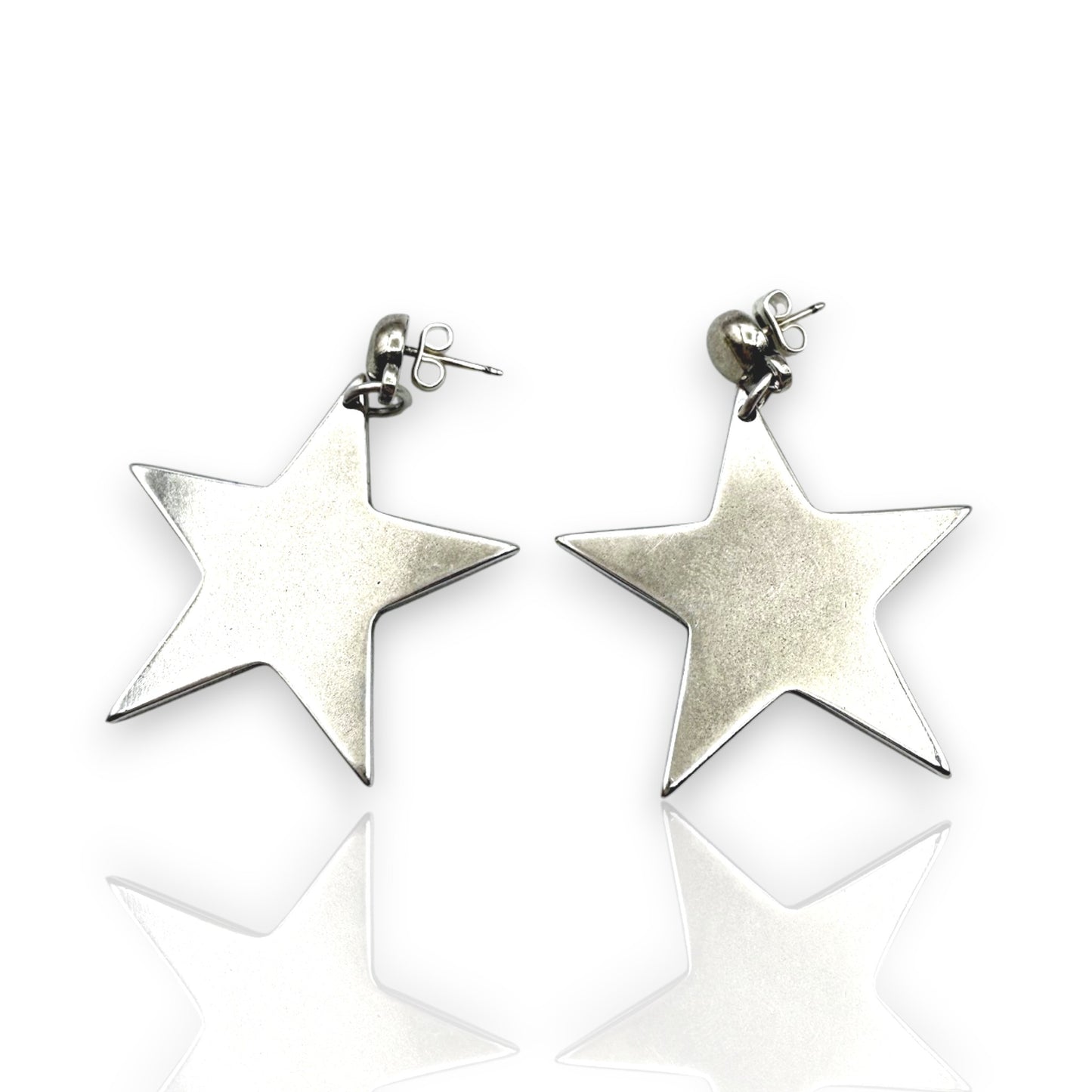 Pendiente Black Star de Maldita Rita, detalle del colgante de estrella